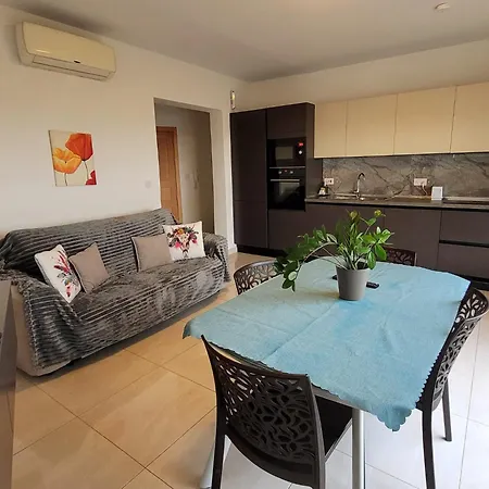 1 Bedroom With A View San Gwann