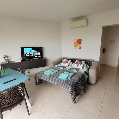 1 Bedroom With A View San Gwann