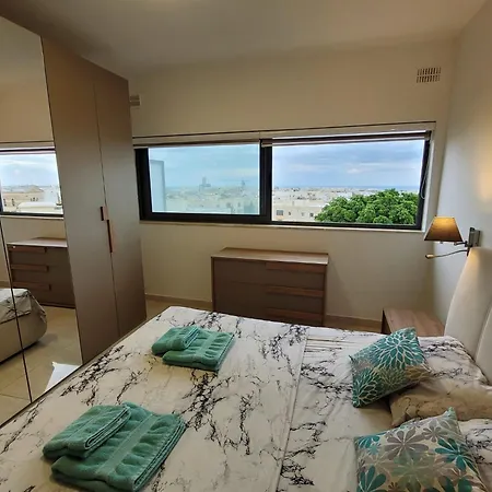 Апартаменты 1 Bedroom With A View San Gwann