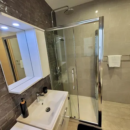 1 Bedroom With A View * San Gwann