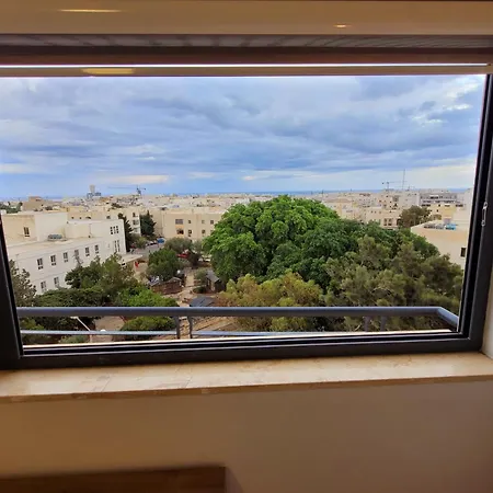 1 Bedroom With A View * San Gwann