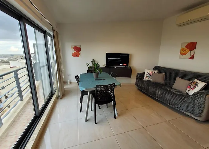 1 Bedroom With A View *