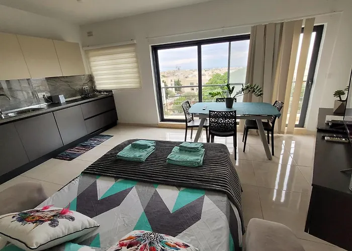 1 Bedroom With A View Daire San Ġwann